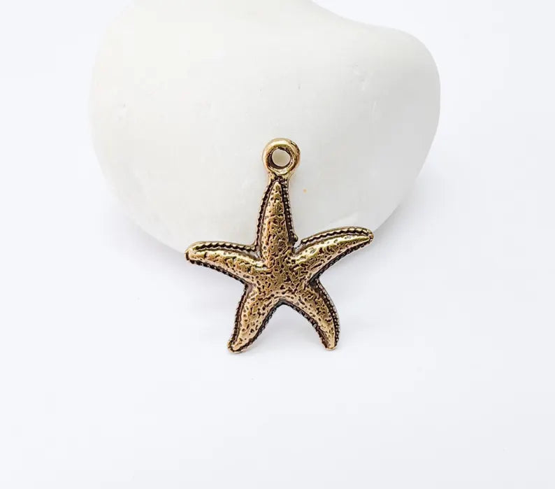 5 Starfish Charm, Bronze Sea Star Pendant, Nautical Boho Beach Jewelry Supply, Ocean Theme Pendant, Antique Bronze Plated 26x23mm G37277