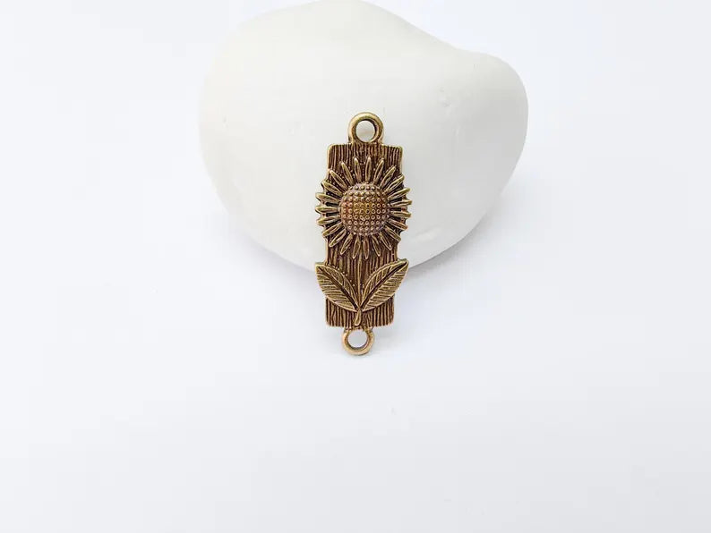 2 Sunflower Charm Connector, Floral Pendant, Herb Earring Charms, Sunflower Dangle Necklace Part, Antique Bronze Plated 32x12mm G37286
