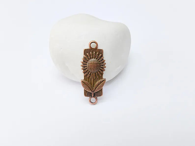 2 Sunflower Charm Connector, Floral Pendant, Herb Earring Charms, Sunflower Dangle Necklace Part, Antique Copper Plated 32x12mm G37297