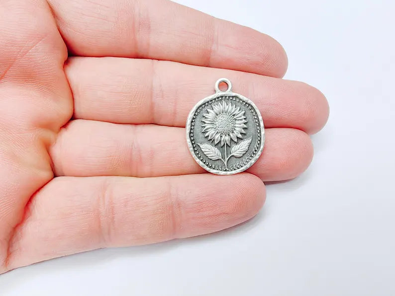 Sunflower Pendant Charm, Flower Earring, Floral Medallion, Botanical Jewelry Supply, Sunflower Necklace Antique Silver Plated 27x22mm G37158