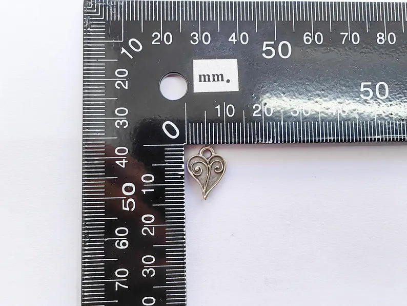 4 Mini Heart Charm, Spiral Heart Pendant, Small Romantic Bracelet Component, Vintage Style Earring Charm, Antique Silver Plated 14x10mm G37164