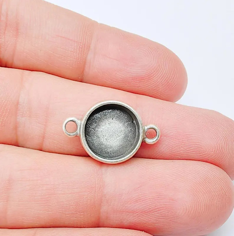 2 Round Bezel Connector, Double Loop Cabochon Blank, Resin Bases, Mosaic Mountings, Polymer Clay Setting, Antique Silver Plated (12mm) G37187