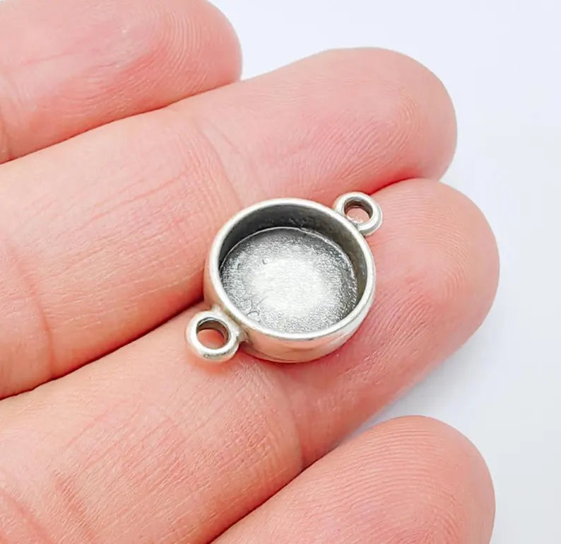 2 Round Bezel Connector, Double Loop Cabochon Blank, Resin Bases, Mosaic Mountings, Polymer Clay Setting, Antique Silver Plated (12mm) G37187