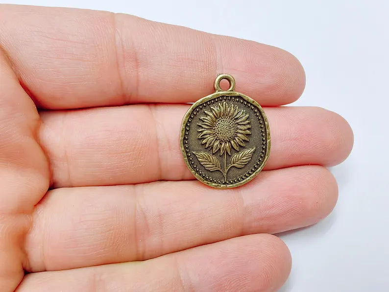 Sunflower Pendant Charm, Flower Earring, Floral Medallion, Botanical Jewelry Supply, Sunflower Necklace Antique Bronze Plated 27x22mm G37193