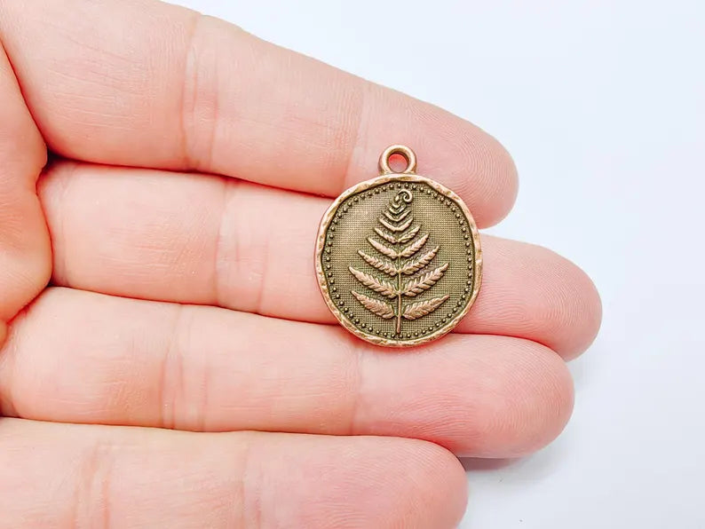 Fern Leaf Pendant Charm, Oval Botanical Jewelry, Nature Plant Medallion Necklace, Forest Leaf Earring, Antique Copper Plated 27x22mm G37203