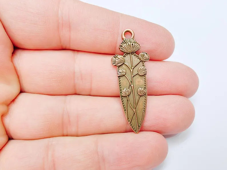 Thistle Pendant, Botanical Flower Charm for Necklace, Rustic Boho Jewelry Supply, Nature Jewelry Part, Antique Copper Plated 42x15mm G37206
