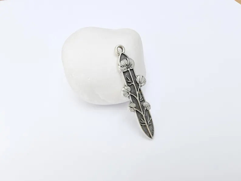 Thistle Flower Pendant, Slim Silver Botanical Charm, Wild Nature Jewelry Part, Vintage Plant Supply, Antique Silver Plated 48x14mm G37215