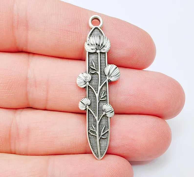 Thistle Flower Pendant, Slim Silver Botanical Charm, Wild Nature Jewelry Part, Vintage Plant Supply, Antique Silver Plated 48x14mm G37215