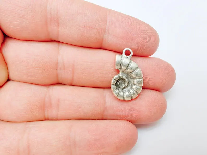 2 Ammonite Fossil Pendant, Spiral Shell Charm, Nautical Jewelry Supply, Prehistoric Sea Fossil, Antique Silver Plated 22x14mm G37221