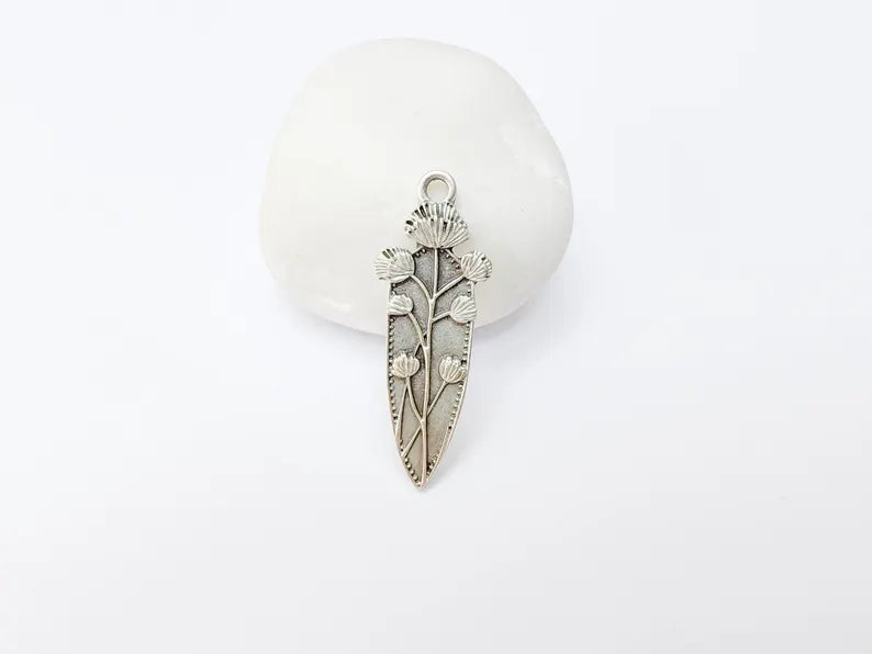 Thistle Pendant, Botanical Flower Charm for Necklace, Rustic Boho Jewelry Supply, Nature Jewelry Part, Antique Silver Plated 42x15mm G37223