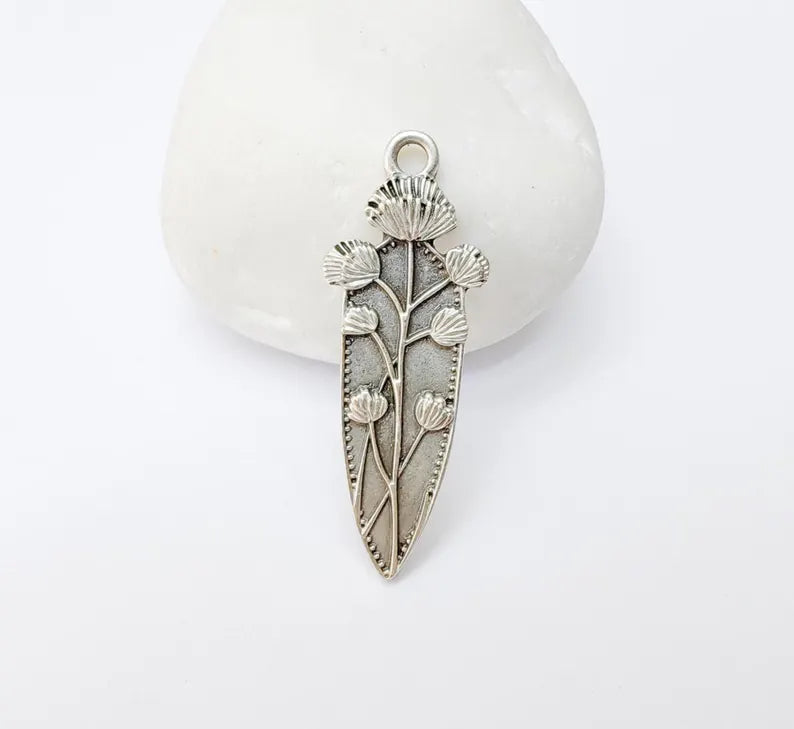 Thistle Pendant, Botanical Flower Charm for Necklace, Rustic Boho Jewelry Supply, Nature Jewelry Part, Antique Silver Plated 42x15mm G37223