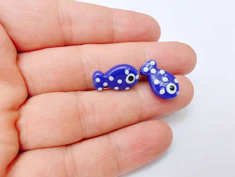 4 Porcelain Fish Beads, Navy Blue with White Dots, Ceramic Animal Beads, Flat Back, Cute Fish Charms, Jewelry Making Supplies 19x10mm G37308