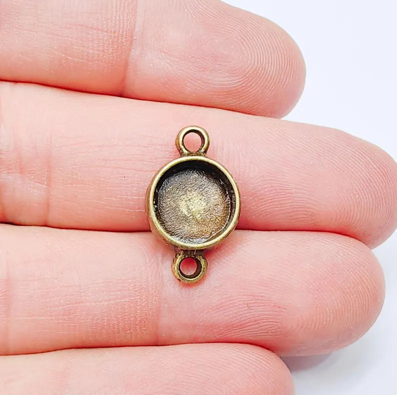4 Round Bezel Connector, Double Loop Cabochon Blank, Resin Bases, Mosaic Mounting, Epoxy Setting, Antique Bronze Plated 10mm G37263
