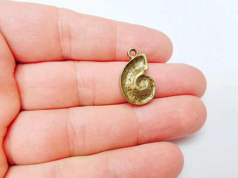 2 Ammonite Fossil Pendant, Spiral Shell Charm, Nautical Jewelry Supply, Prehistoric Sea Fossil, Antique Bronze Plated 22x14mm G37301