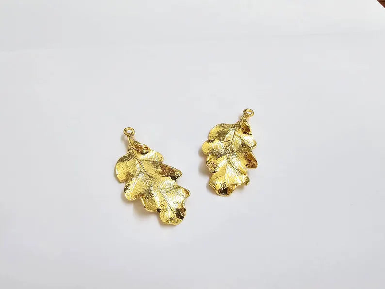 Gold Oak Leaf Pendant, 24K Shiny Gold Charm, Nature Jewelry Making Supply, Nikel Free, Lead Free (46x22mm) G37327