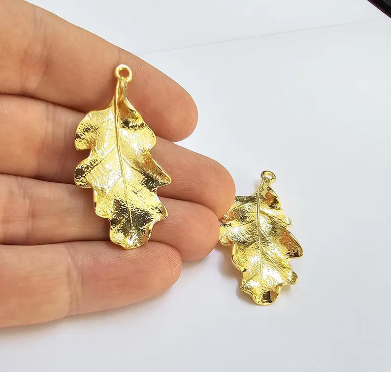Gold Oak Leaf Pendant, 24K Shiny Gold Charm, Nature Jewelry Making Supply, Nikel Free, Lead Free (46x22mm) G37327