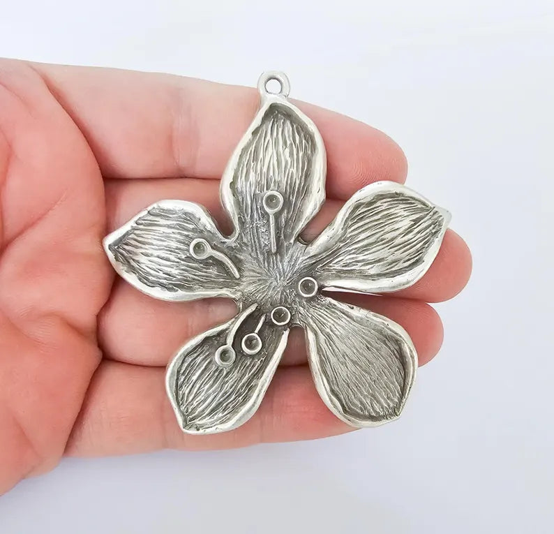 Large Five Petal Flower Pendant, Antique Silver Plated Orchid Blossom Charm, Textured Daisy Floral Jewelry Making Supplies (72x70mm) G37328