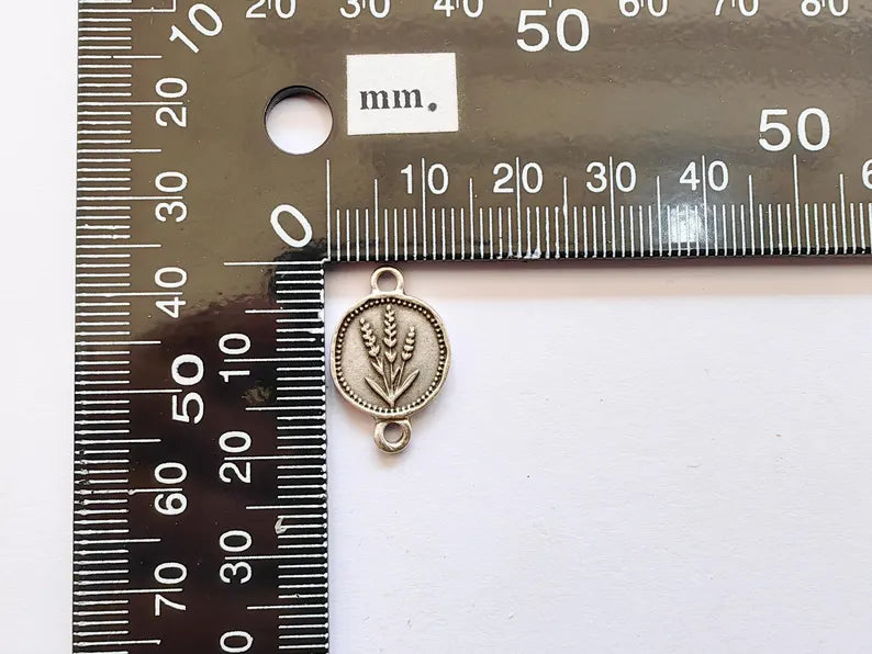 4 Lavender Connector Charm, Round Pendant, Double Sided, Antique Silver Plated, Jewelry Making Supplies 20x12mm G37343