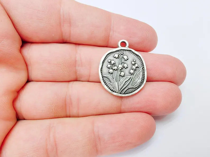 Lily of the Valley Charm, Floral Pendant, Boho Jewelry Making Supplies, Antique Silver Plated, 27x22mm G37336