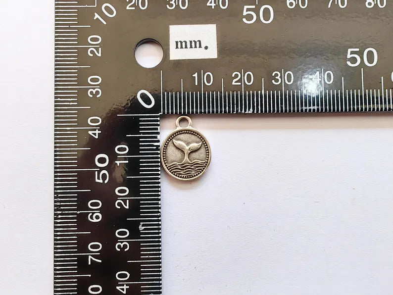 4 Whale Tail Charm, Double Sided Pendant, Nautical Jewelry Making Supplies, Antique Silver Plated, 16x13mm G37345