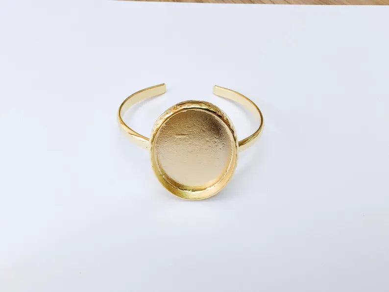 Hammered Bracelet Bezel, Adjustable Cuff Blank, 24k Shiny Gold Jewelry Supplies, 40x30mm G37349