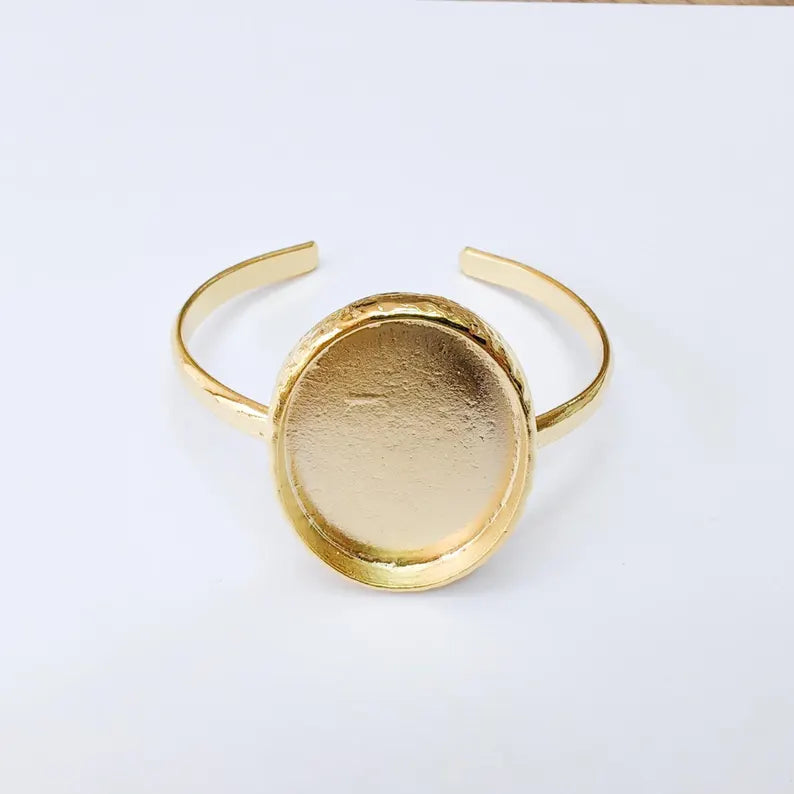 Hammered Bracelet Bezel, Adjustable Cuff Blank, 24k Shiny Gold Jewelry Supplies, 40x30mm G37349