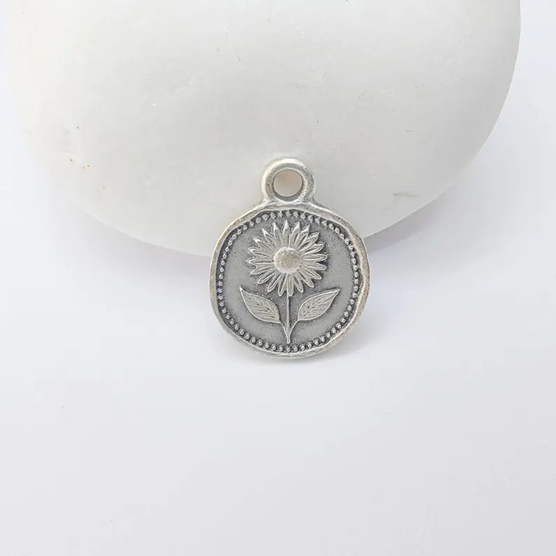 4 Sunflower Charm Pendant, Double Sided Flower Jewelry Making Supplies, Antique Silver Plated, 16x12mm G37356