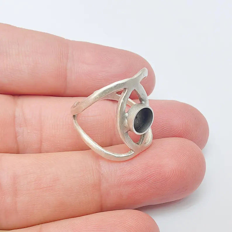 Adjustable Ring Bezel, 6mm Round Bezel Cup Ring Base, Modern Jewelry Making, Antique Silver Plated, G37380
