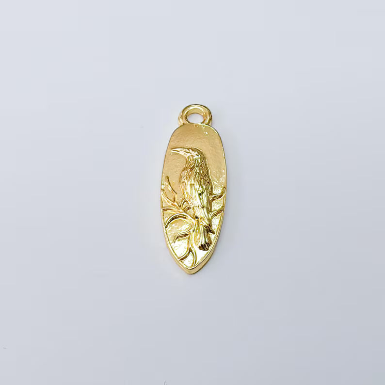2 Raven Charm Pendant, Oval Bird Jewelry Making Supplies, 24k Shiny Gold Zamac, 26x9mm, G37384