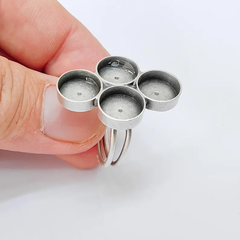 Adjustable Ring Setting, 4 Cup Bezels 10mm, Antique Silver Plated Brass, Jewelry Making Supplies G37401