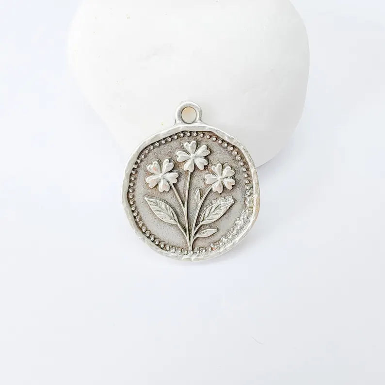 Flower Charm, Organic Edge Floral Medallion Pendant, Antique Silver Plated 28x24mm G37402