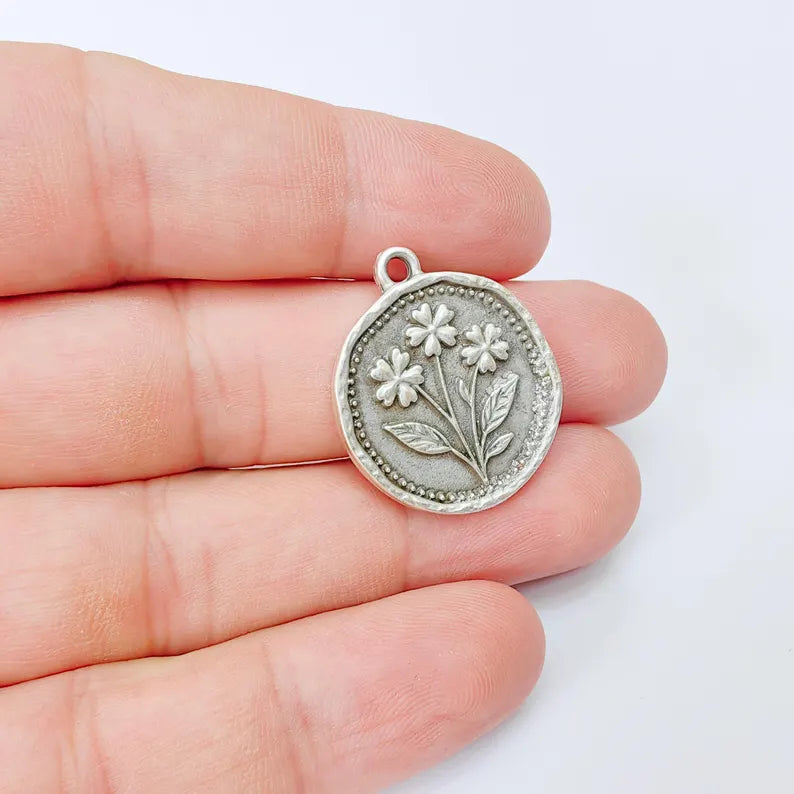 Flower Charm, Organic Edge Floral Medallion Pendant, Antique Silver Plated 28x24mm G37402