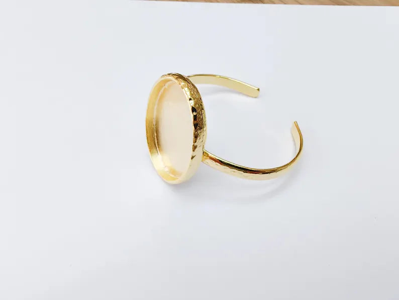 Hammered Bracelet Bezel, Adjustable Cuff Blank, 24k Shiny Gold Jewelry Supplies, 40x30mm G37349