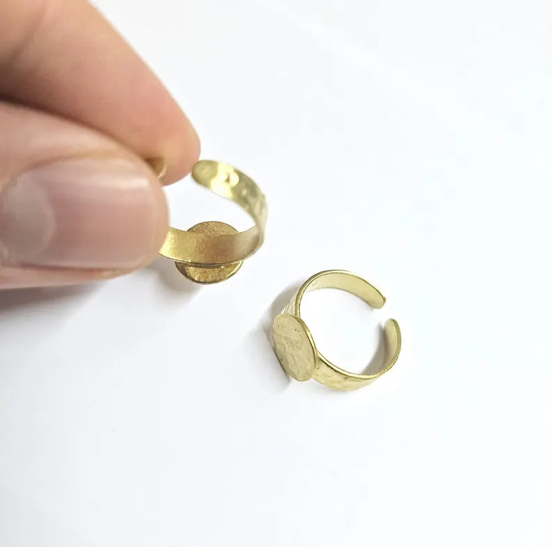 Hammered Adjustable Ring Base, Raw Brass Ring Blank, Boho Jewelry Making Supplies, 10mm Pad G37350