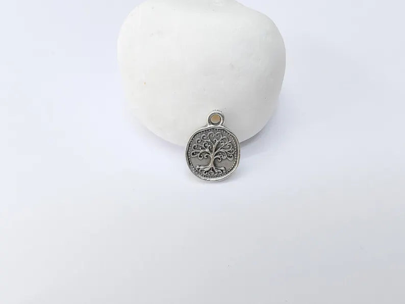 4 Tree of Life Charm Pendant,4 Round Double Sided Jewelry Making Supply, Antique Silver Plated Zamac, 16x13mm, G37414