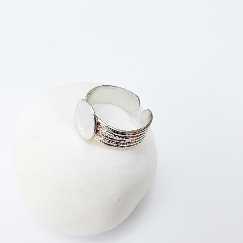 Adjustable Ring Base with 10mm Round Blank, Shiny Silver Plated Brass, Nickel Free Lead Free, Jewelry Making Supplies, G37455