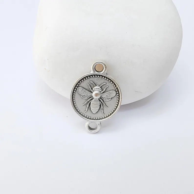 4 Bee Connector Double Sided Charm, 21x14mm Antique Silver Plated Zamac, Nickel Free Lead Free, Jewelry Making Supplies, G37456