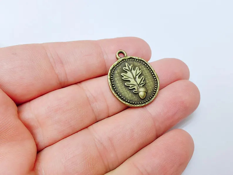 Oak Leaf and Acorn Charm Pendant, Forest Nature Charm, G37463