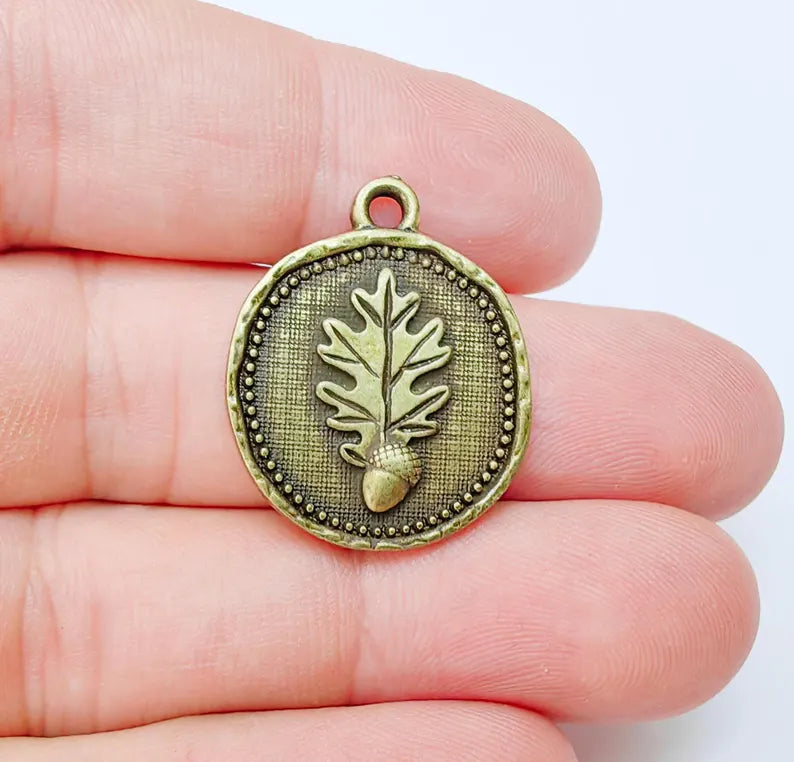 Oak Leaf and Acorn Charm Pendant, Forest Nature Charm, G37463