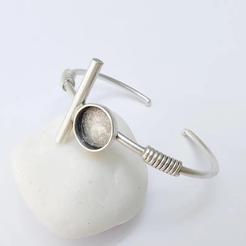 Adjustable Bracelet Base with 12mm Round Bezel, Antique Silver Plated Brass, Nickel Free Lead Free, Jewelry Making Supplies, G37467