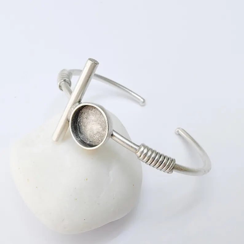 Adjustable Bracelet Base with 12mm Round Bezel, Antique Silver Plated Brass, Nickel Free Lead Free, Jewelry Making Supplies, G37467