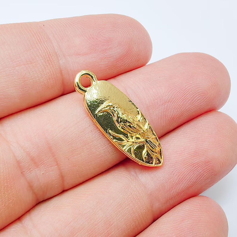 2 Raven Charm Pendant, Oval Bird Jewelry Making Supplies, 24k Shiny Gold Zamac, 26x9mm, G37384