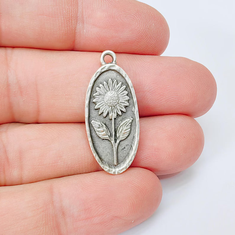 Sunflower Pendant Charm, Oval Floral Pendant, Antique Silver Plated Jewelry Making, 30x13mm G37389