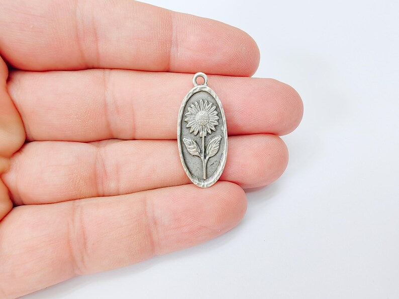 Sunflower Pendant Charm, Oval Floral Pendant, Antique Silver Plated Jewelry Making, 30x13mm G37389
