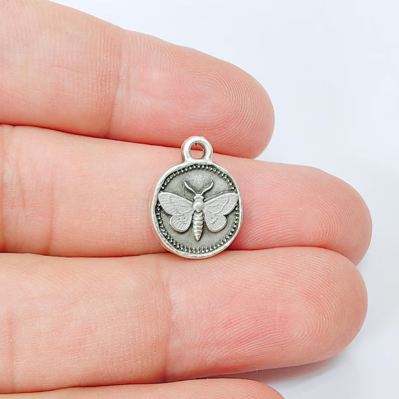 4 Moth Charm Pendant, Double Sided Organic Round Coin Design, Antique Silver Zamac, 16x12mm, G37393