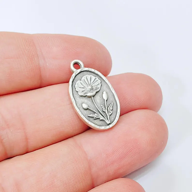 2 Poppy Flower Charm, Oval Pendant, Antique Silver Plated, 23x13mm, Double Sided Jewelry Making Supplies, Zamac G37397