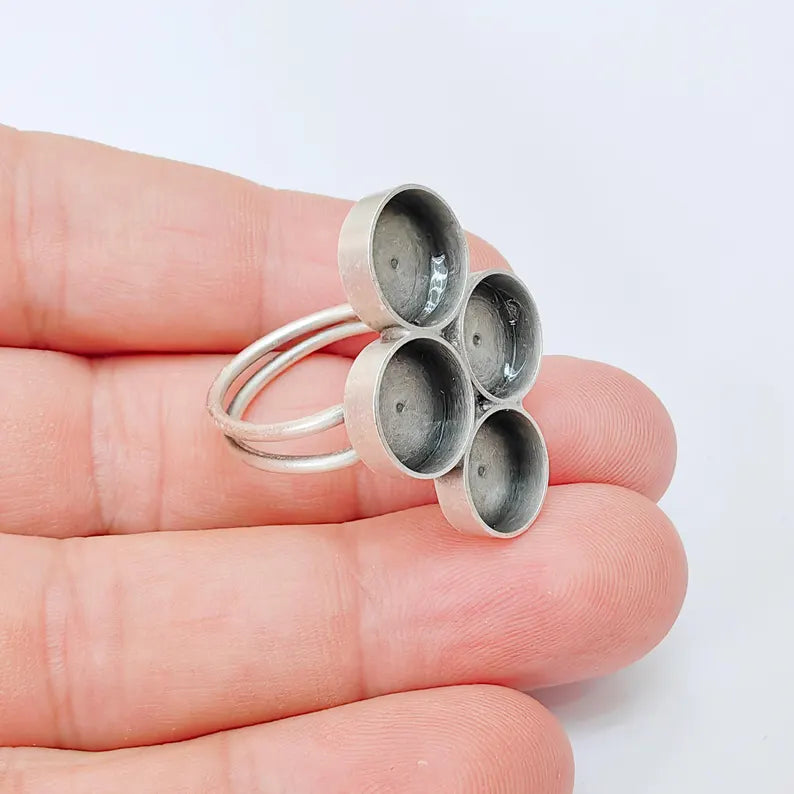 Adjustable Ring Setting, 4 Cup Bezels 10mm, Antique Silver Plated Brass, Jewelry Making Supplies G37401