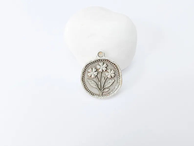 Flower Charm, Organic Edge Floral Medallion Pendant, Antique Silver Plated 28x24mm G37402