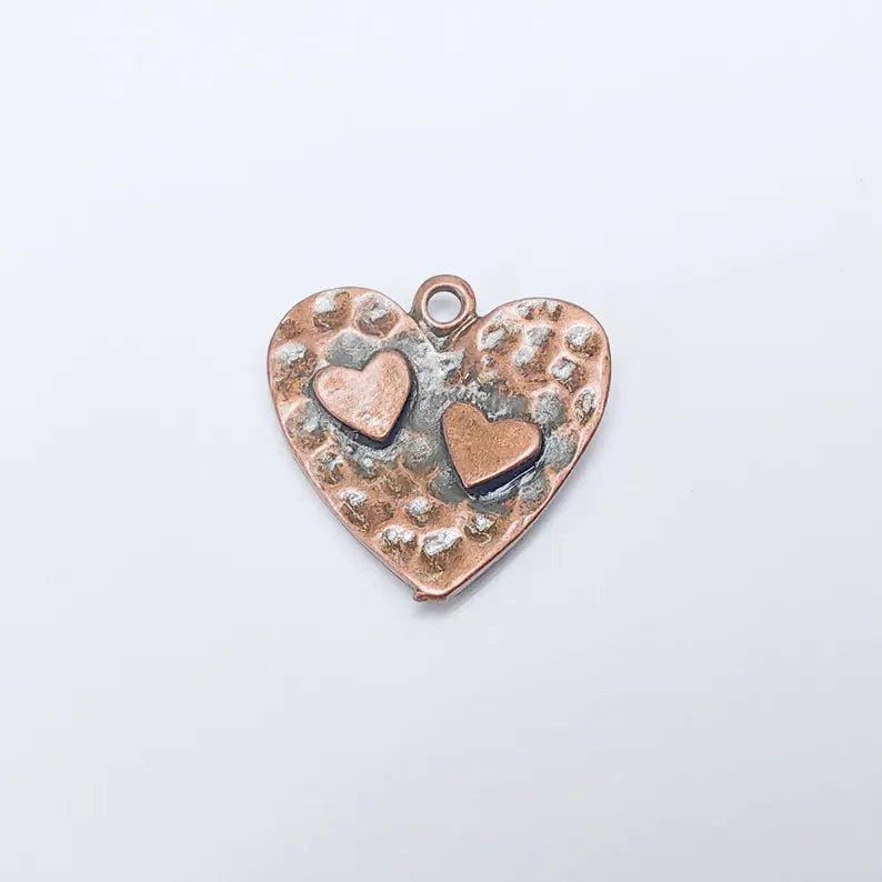 Hammered Heart Charm, Double Heart Pendant, Boho Jewelry Making Supplies, Antique Copper Plated, 23mm G37484