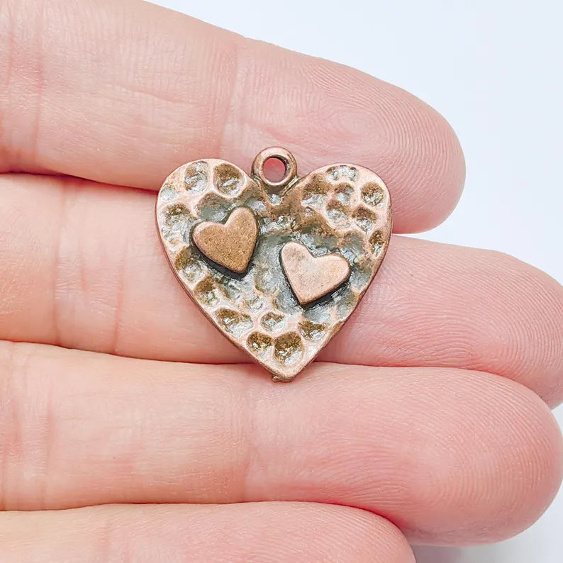 Hammered Heart Charm, Double Heart Pendant, Boho Jewelry Making Supplies, Antique Copper Plated, 23mm G37484